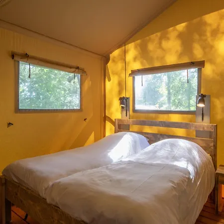 Luxury tent Comfortable Safari Tent With Bathroom, On A In De Maasduinen